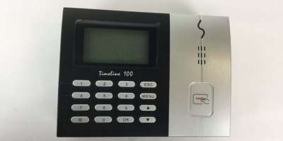 صورة جهاز بصمة FingerTec Timeline 100